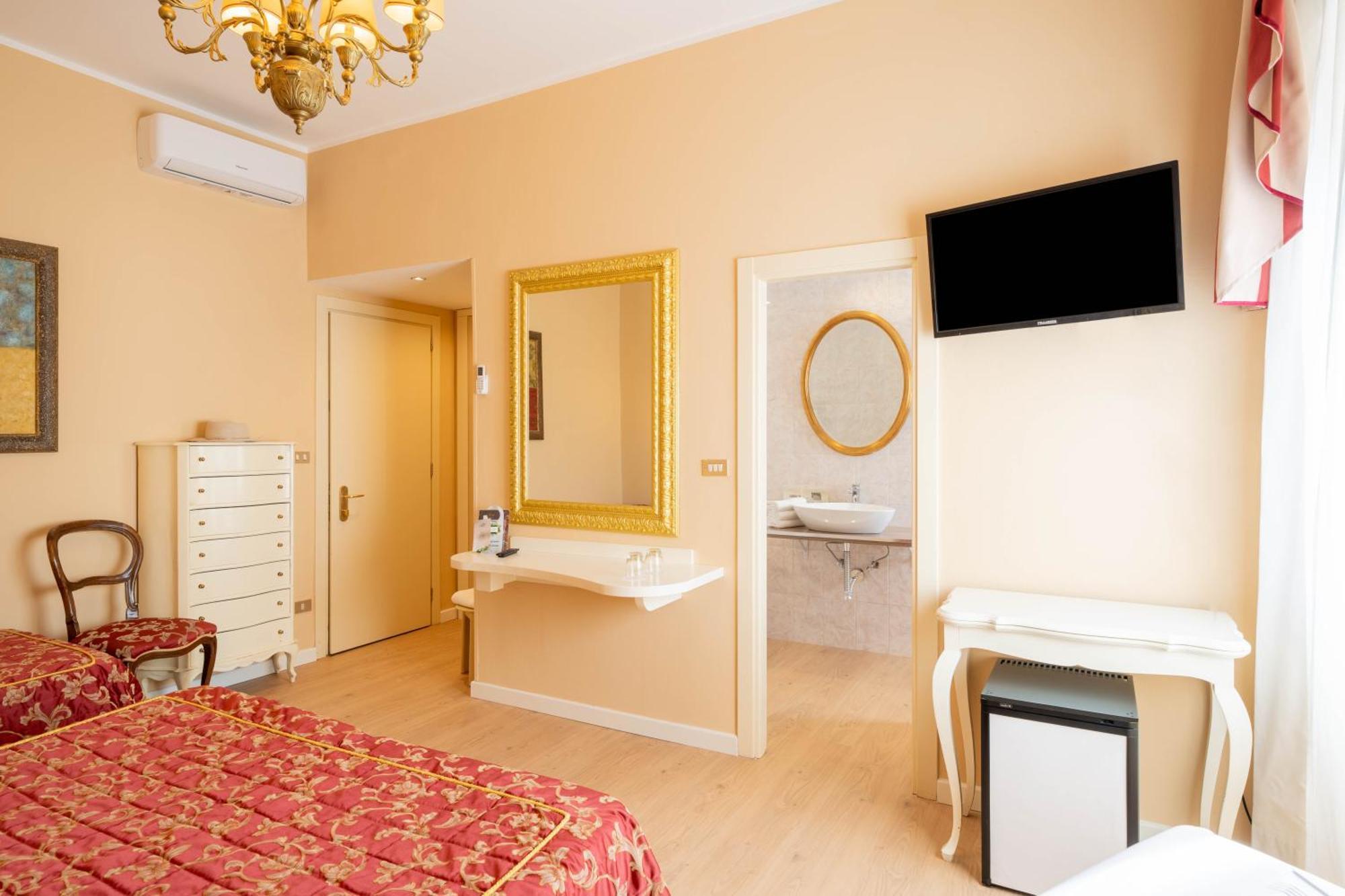 Hotel Manzoni Wellness&Spa Монтекатини-Терме Экстерьер фото