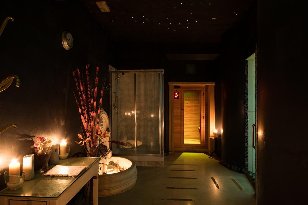 Hotel Manzoni Wellness&Spa Монтекатини-Терме Экстерьер фото