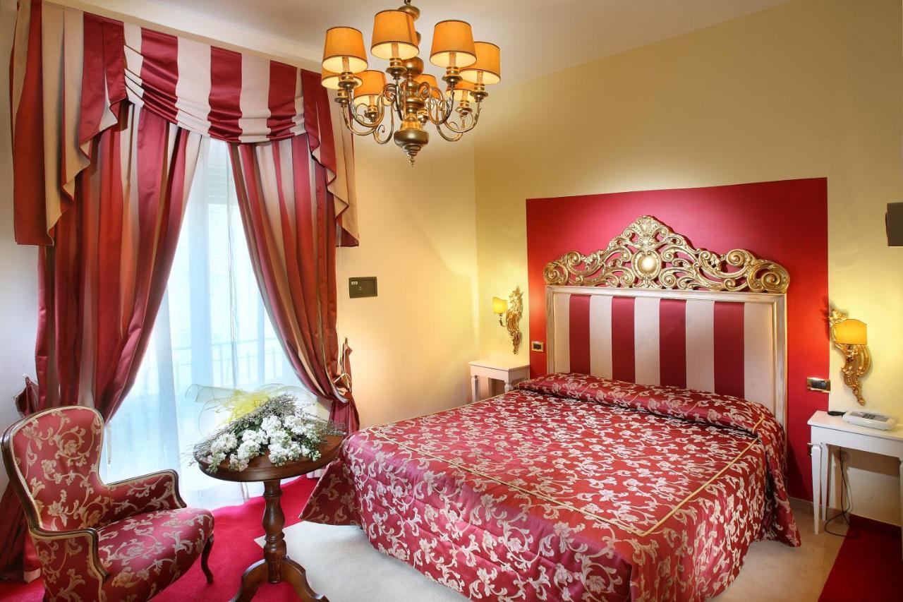 Hotel Manzoni Wellness&Spa Монтекатини-Терме Экстерьер фото